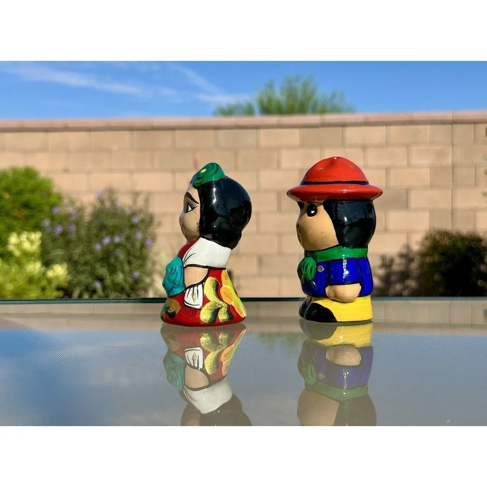 Mexico Folk Art Salt & Pepper Shakers Couple Set Frida Kahlo Diego Rivera Style